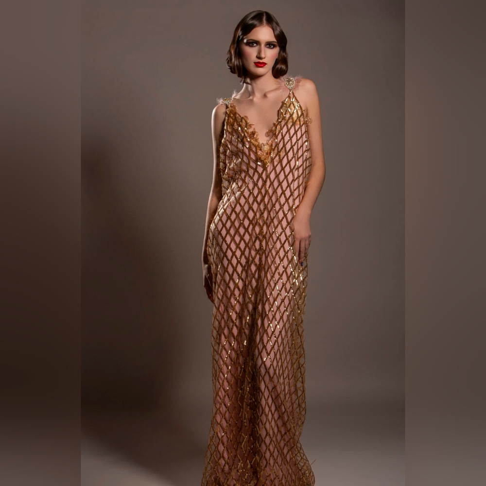 "LADY HELENA" Gold Sequin Diamond Pattern Tulle Lace Gatsby Wedding Gown - Picture 3 of 12